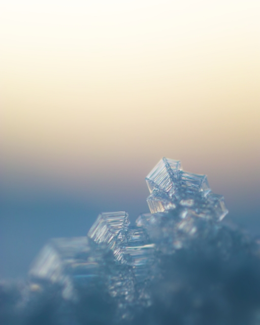 永遠に溶けない 岩の氷 水晶の美しさについて 株式会社サンコー 宝石買取